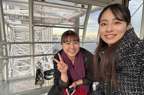 コンサート終演後、みなとみらいホール近くの観覧車にて