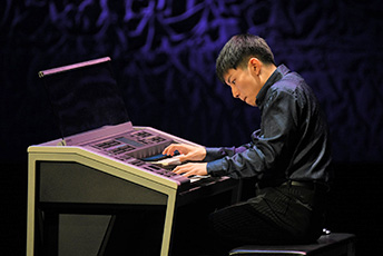 進士知雅さん（中学生部門）