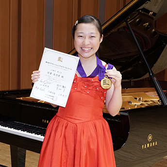 D部門第1位：信貴美乃里さん（15歳）