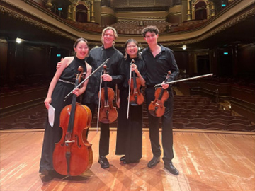 小澤アカデミーでのブリテンの演奏後